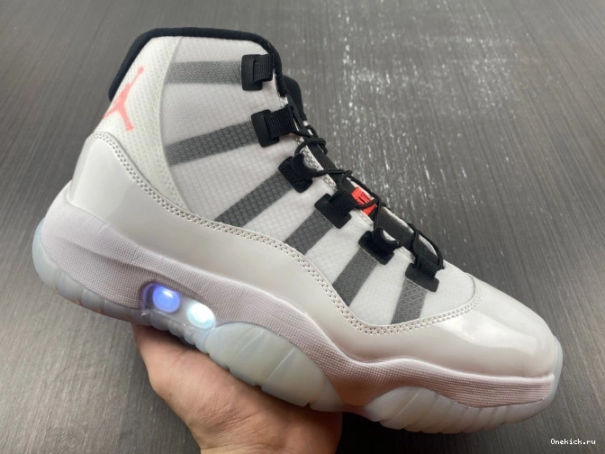 One Kick Jordan DD3522-100 11 Adapt Plug) (CN Air White 0813